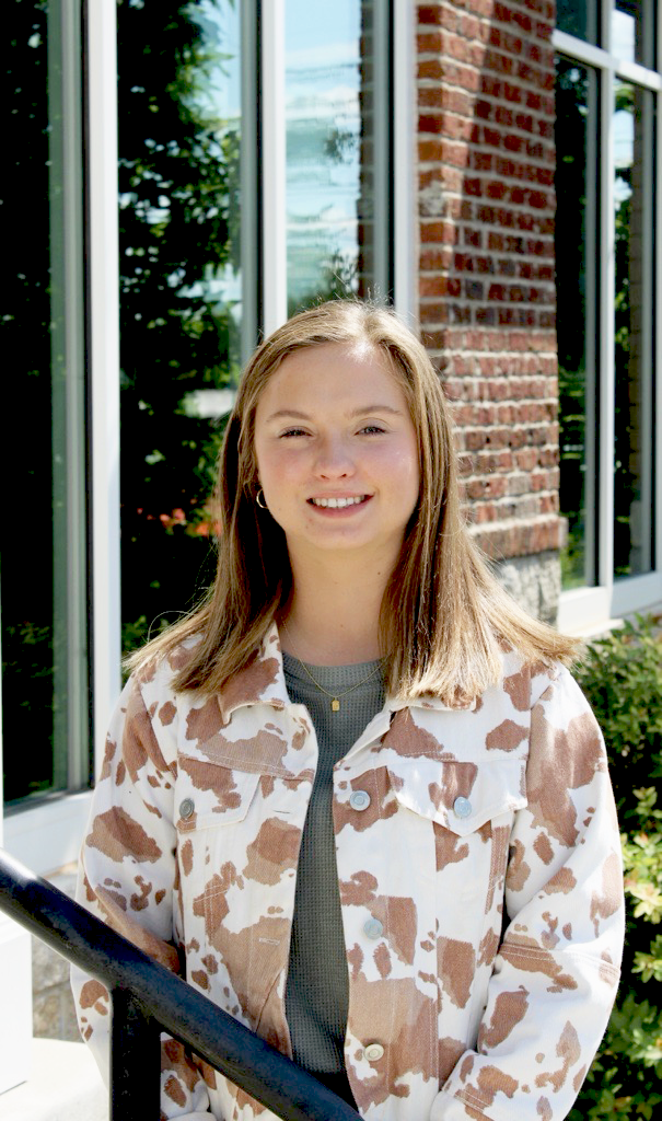 Lucy Martinez (Marketing Assistant)