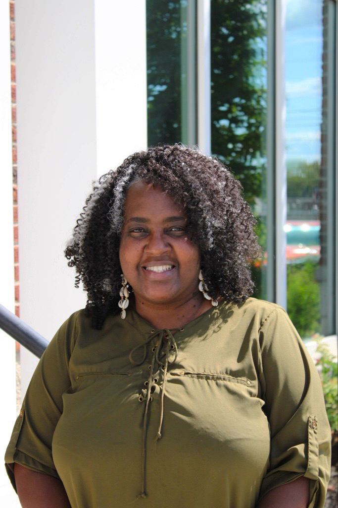 Suretta McCollough (Lobby Manager)